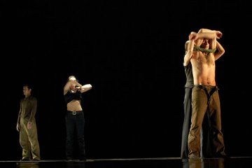 “Fine 5” dance theatre.  Таллінн. IFMC 2007. Віцебск. Фота Сержука Серабро